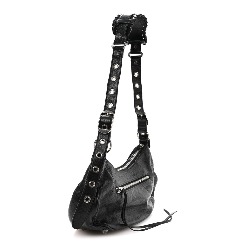 Agneau Arena Small Le Cagole Shoulder Bag Black